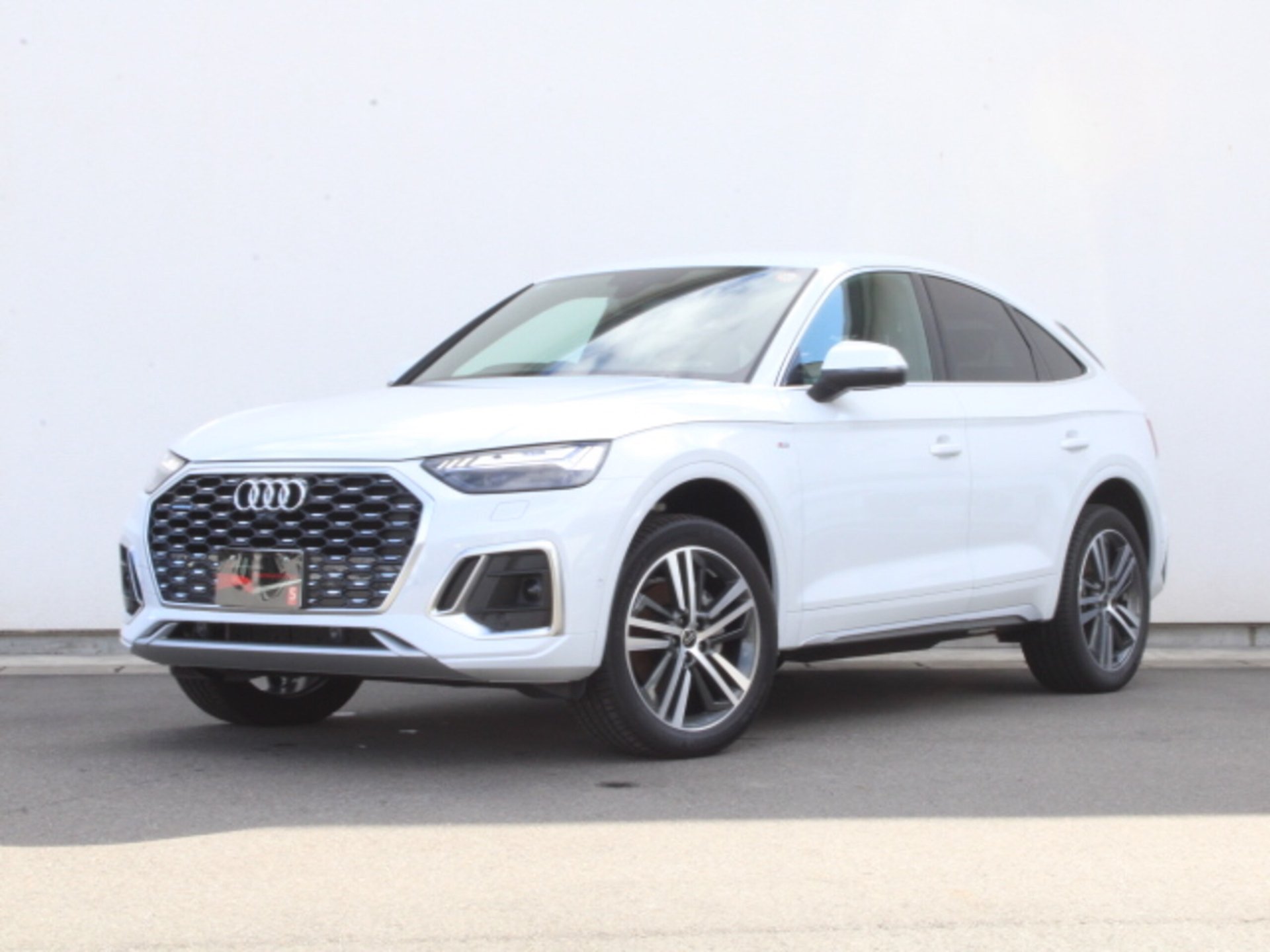AUDI Q5 SPORTBACK - View 1