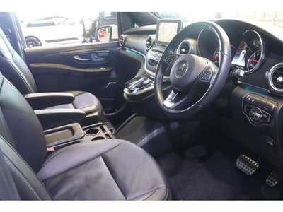 صورة 7 لـ 2019 Mercedes-BENZ V-CLASS