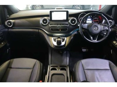 صورة 2 لـ 2019 Mercedes-BENZ V-CLASS