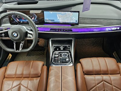 BMW 7 SERIES - 5