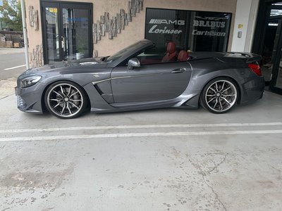 MERCEDES-BENZ SL - 10