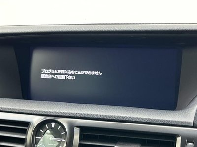 2016 Lexus GS F thumbnail 22