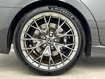 2016 Lexus GS F thumbnail 37