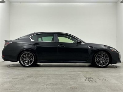 2016 Lexus GS F thumbnail 39