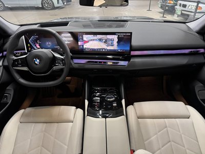 2026 BMW 5 SERIES — фото 5