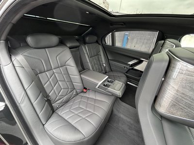 2025 BMW 7 SERIES 缩略图 34