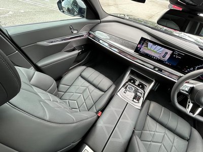 2025 BMW 7 SERIES 缩略图 38