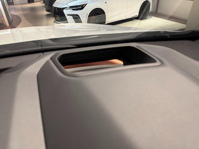 2023 Lexus NX — миниатюра 31