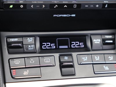 PORSCHE 911 - 7