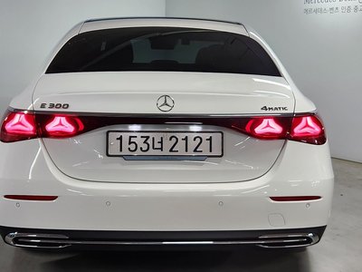 2024 Mercedes-BENZ E-CLASS photo 5