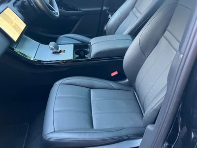 2025 LAND Rover RANGE ROVER EVOQUE — фото 8