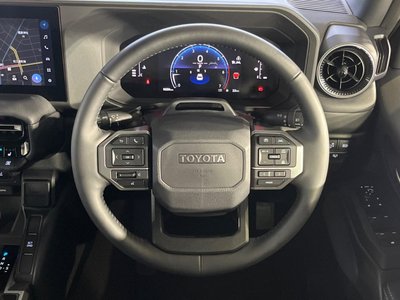 2025 Toyota LAND CRUISER 250 — миниатюра 13