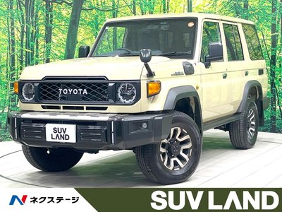 TOYOTA LAND CRUISER 70 - 1
