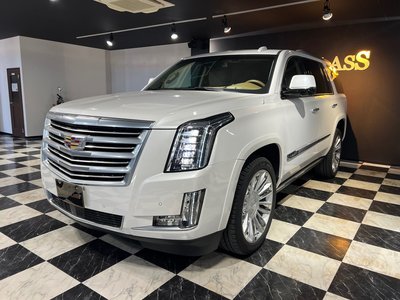 CADILLAC ESCALADE - 2
