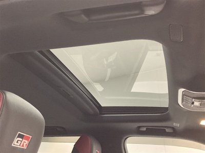 TOYOTA LAND CRUISER 300 - 7