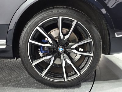 BMW X7 - 8
