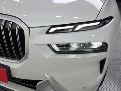 BMW X7 - 9