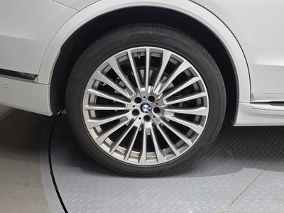 BMW X7 - 6