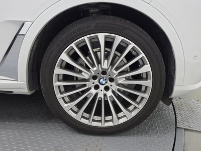 BMW X7 - 8