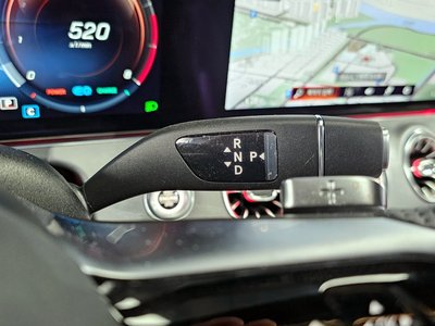 MERCEDES-BENZ CLS - 9