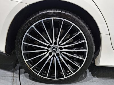 MERCEDES-BENZ CLS - 6