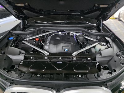 2025 BMW X7 photo 7