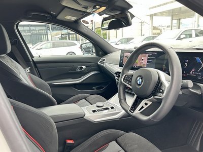 2025 BMW 3 SERIES — миниатюра 24