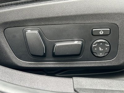 2025 BMW 3 SERIES — миниатюра 32