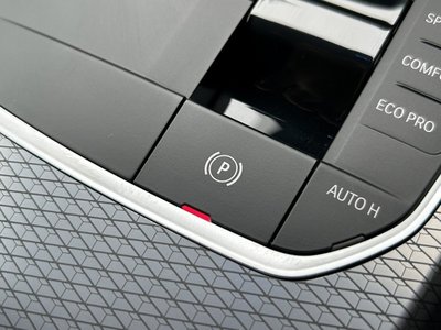 2025 BMW 3 SERIES — миниатюра 52