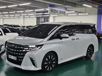 2023 TOYOTA ALPHARD photo 4