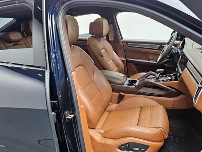 PORSCHE CAYENNE - 10