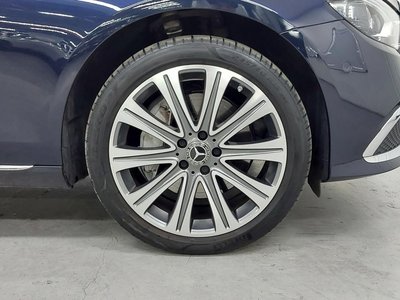 MERCEDES-BENZ E-CLASS - 6