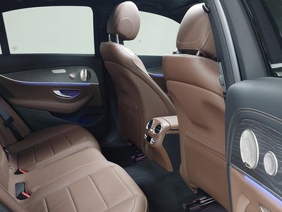 MERCEDES-BENZ E-CLASS - 10