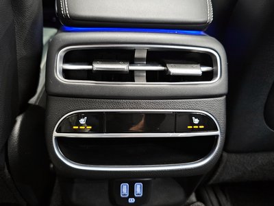 2021 Genesis GV70 — миниатюра 19