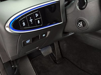 2021 Genesis GV70 — миниатюра 20