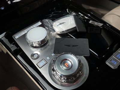 GENESIS G80 (RG3) - 9