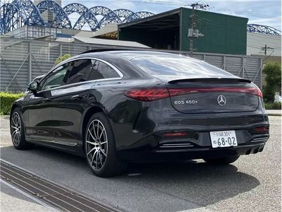 MERCEDES-BENZ EQS - 7