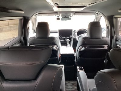 TOYOTA ALPHARD - 10