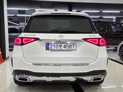 MERCEDES-BENZ GLE - 7