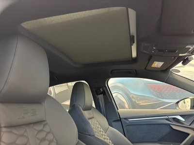 صورة مصغرة 34 لـ 2024 AUDI RS3 SEDAN