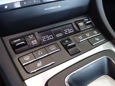2014 Porsche CAYMAN thumbnail 13