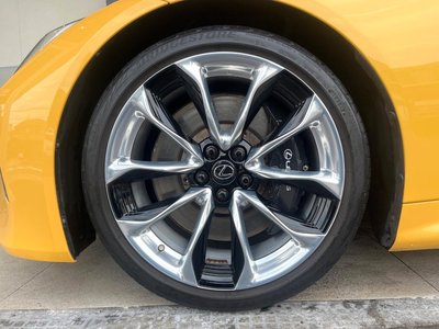2017 Lexus LC — миниатюра 52