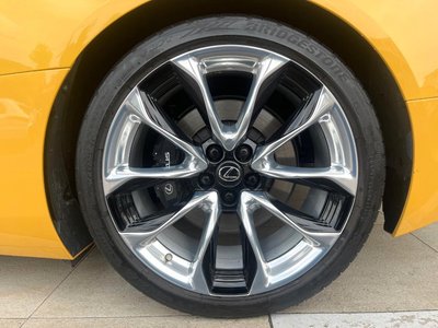 2017 Lexus LC — миниатюра 51
