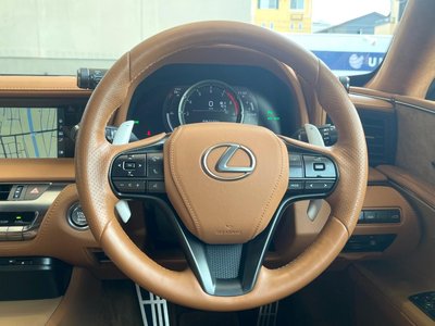 2017 Lexus LC — фото 10