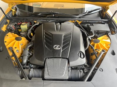 2017 Lexus LC — миниатюра 18