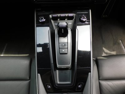 PORSCHE 911 - 7