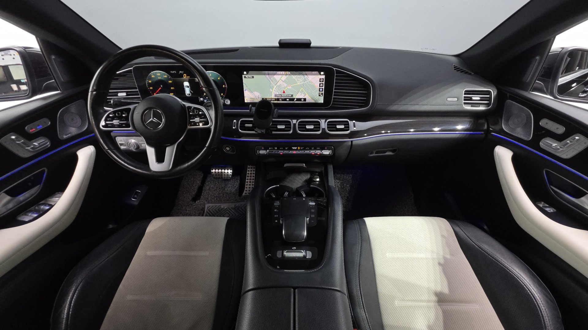 MERCEDES-BENZ GLE - View 1