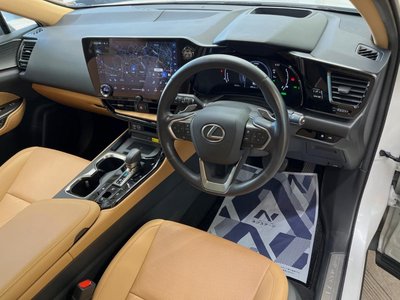 صورة مصغرة 30 لـ 2023 Lexus NX