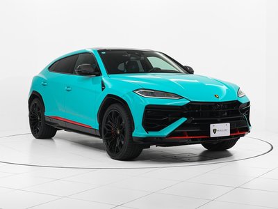 LAMBORGHINI URUS - 1