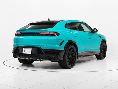 LAMBORGHINI URUS - 8